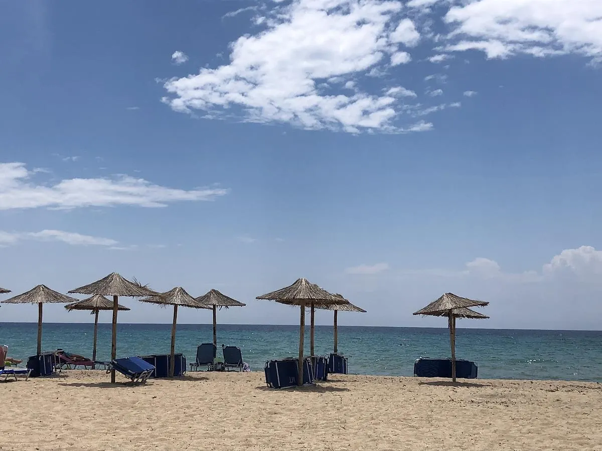 Am Beach House Nea Moudania 0*,  Řecko
